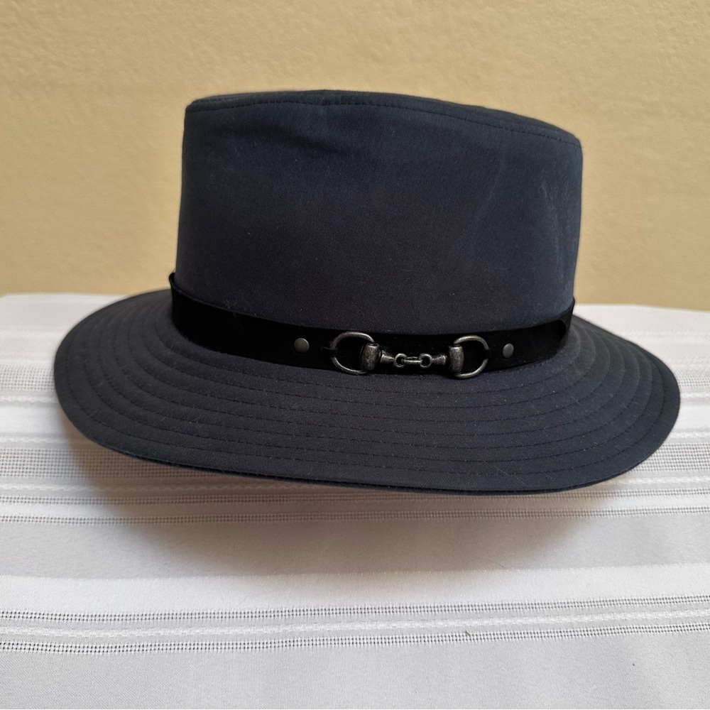Mucros House Killarney, Ireland Wax Navy Hat Size M
